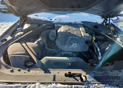 2015 Hyundai Genesis 3.8L z USA, uszkodzony, nr VIN KMHGN4JE4FU099534